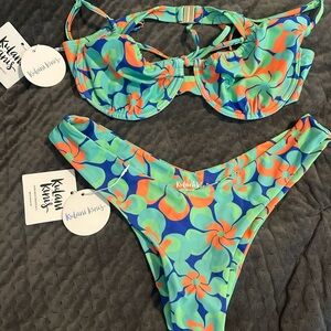 Kulani Kinis serene marine Bikini size XL top, Lg cheeky bottom
